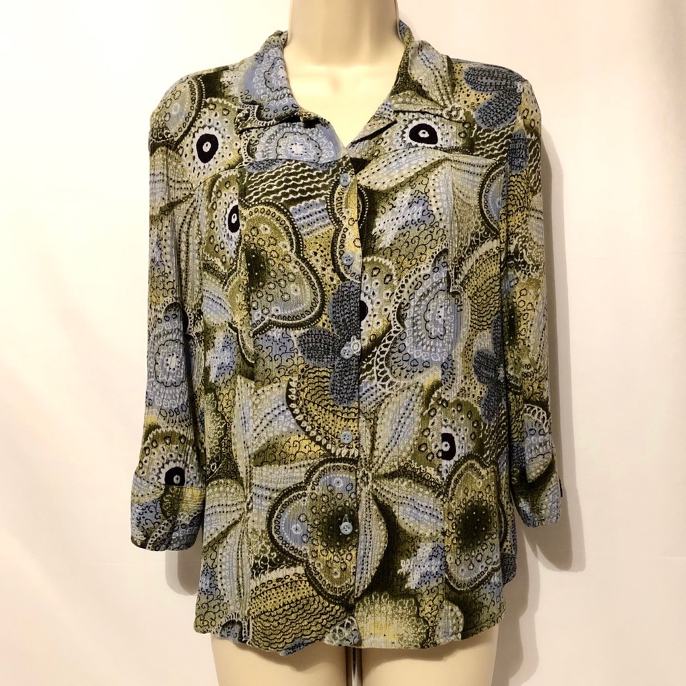 Women’s Button Up Blouse Islander Medium